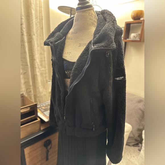 Calvin Klein Performance Black Fleece Cropped Jacket - Picture 1 of 7